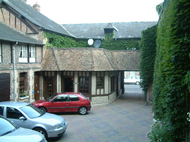 Courtyard at La Bonne Marmite.